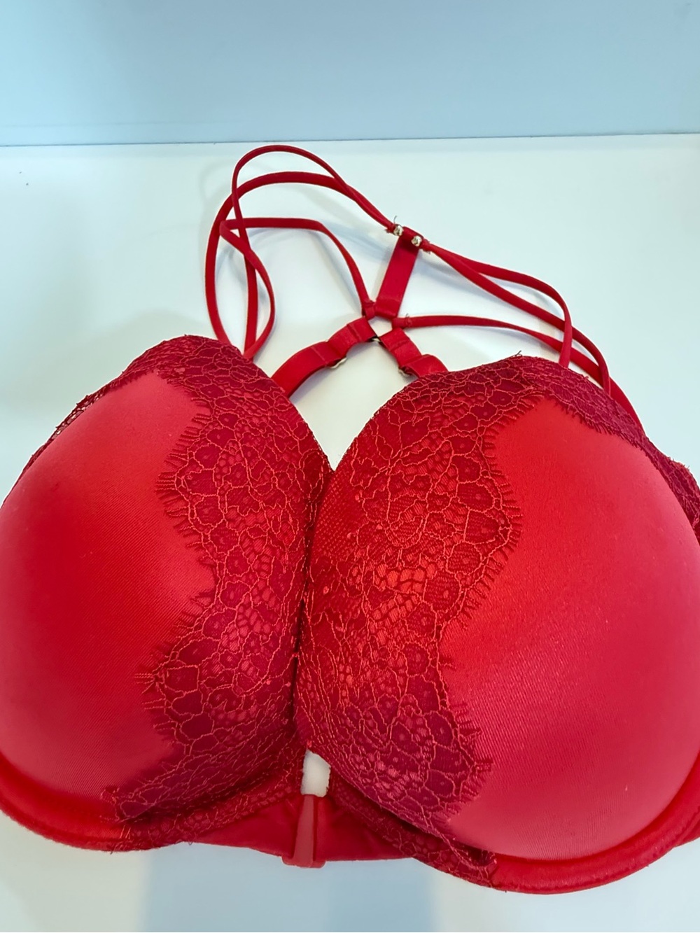 Victoria's Secret Red Lace Strappy Push-Up Bra